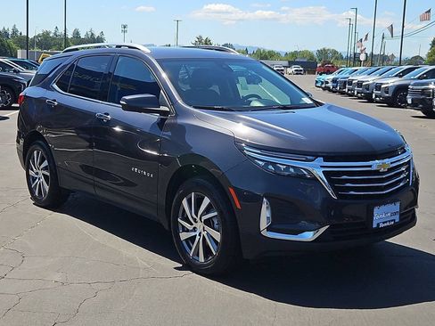 Used 2022 Chevrolet Equinox Premier AWD/4WD image 8