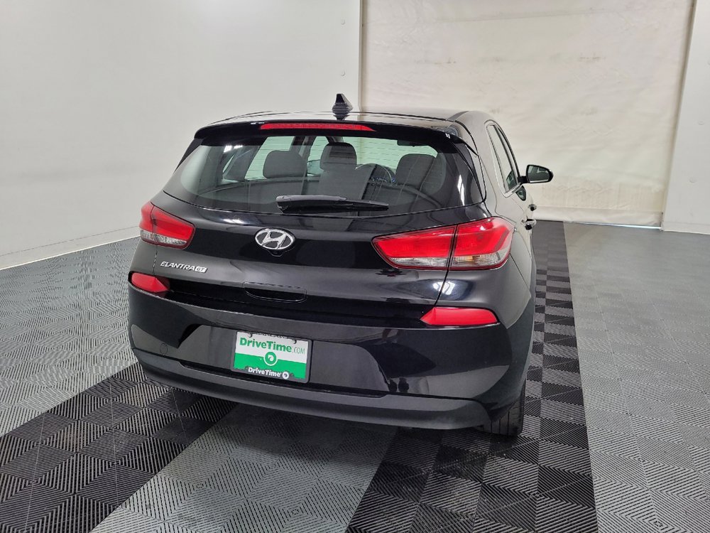 Used 2020 Hyundai Elantra GT FWD image 7