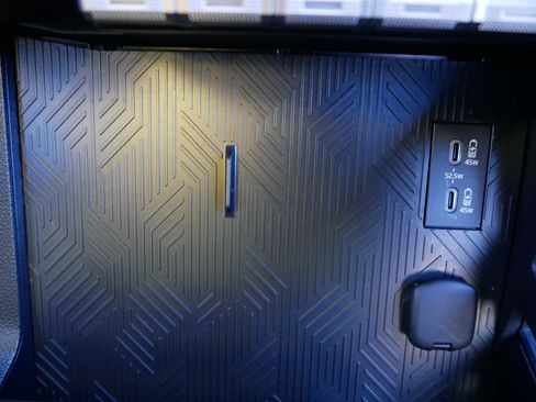 Used 2025 Toyota 4Runner SR5 image 29