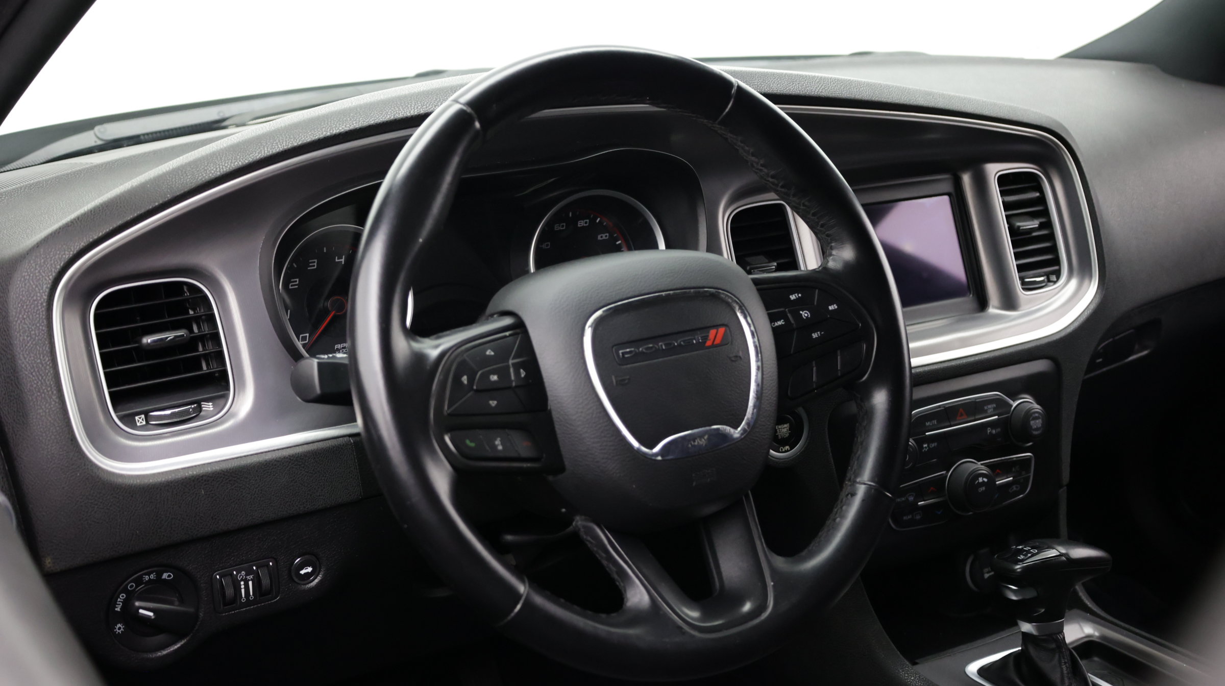 Used 2022 Dodge Charger SXT RWD image 10