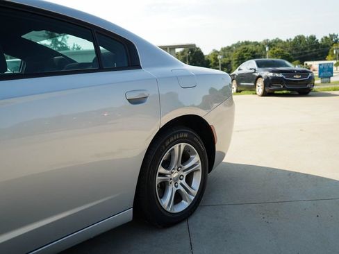 Used 2023 Dodge Charger SXT RWD image 21