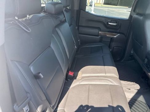 Used 2020 Chevrolet Silverado 1500 LT Trail Boss AWD/4WD image 19