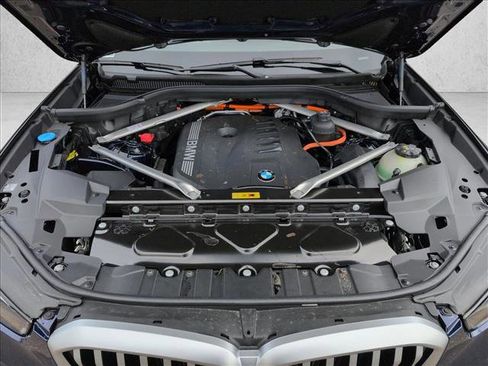 New 2026 BMW X5 xDrive50e w/ M Sport Package image 16
