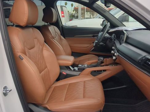 Used 2024 Kia Telluride EX X-Line image 34