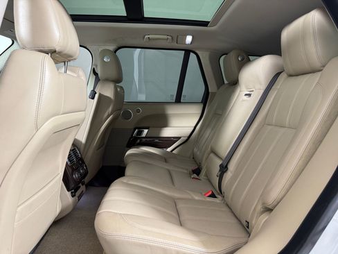 Used 2014 Land Rover Range Rover HSE AWD/4WD image 14