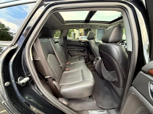 Used 2016 Cadillac SRX Luxury image 13