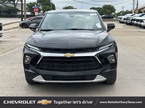 Used 2025 Chevrolet Blazer LT AWD/4WD image 6
