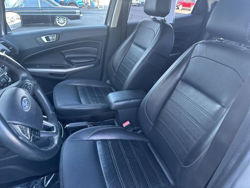 Used 2020 Ford EcoSport Titanium image 12