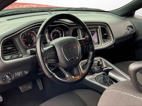 Used 2022 Dodge Challenger GT image 20
