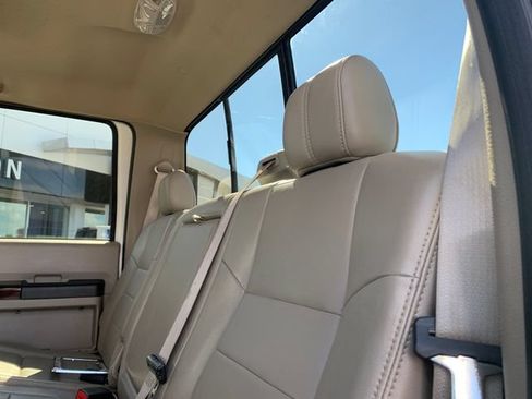 Used 2008 Ford F350 4x4 Crew Cab DRW Super Duty image 12