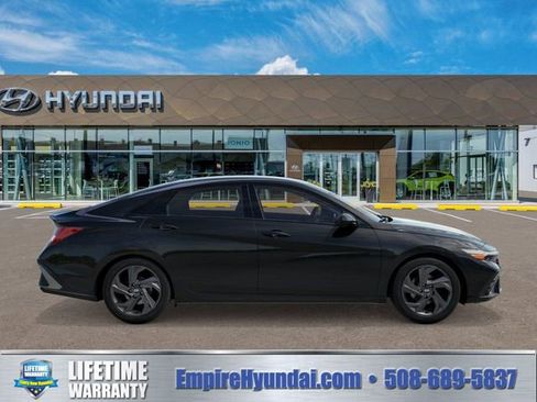 New 2026 Hyundai Elantra Sport image 7