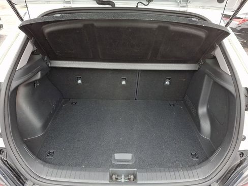 Used 2022 Hyundai Kona Limited AWD/4WD image 29
