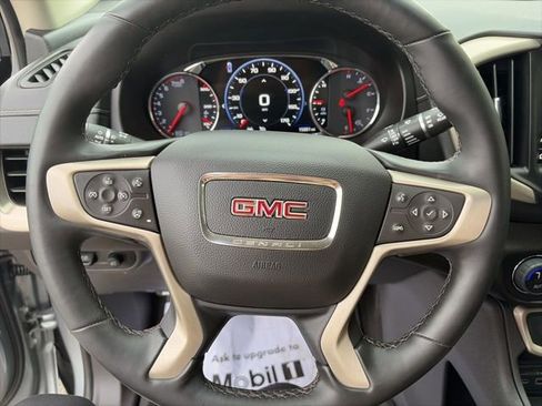 Used 2024 GMC Terrain Denali AWD/4WD image 14