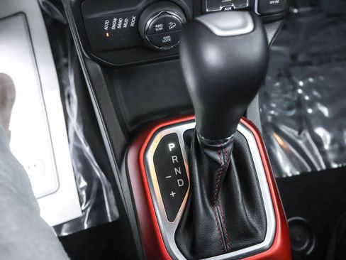 Used 2022 Jeep Renegade Trailhawk w/ Sun/Sound Group image 15