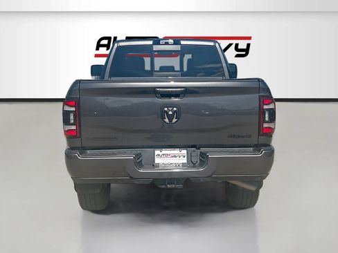 Used 2024 RAM 2500 Laramie w/ Night Edition AWD/4WD image 6