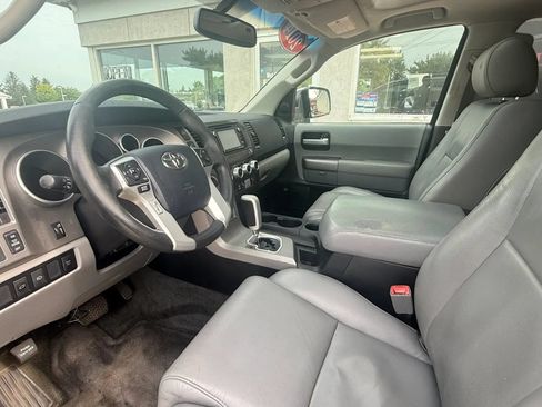 Used 2014 Toyota Sequoia Limited AWD/4WD image 9