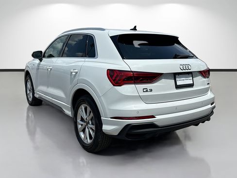 Used 2025 Audi Q3 2.0T Premium AWD/4WD image 5