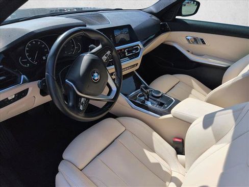 Used 2020 BMW 330i Sedan w/ Convenience Package RWD image 10