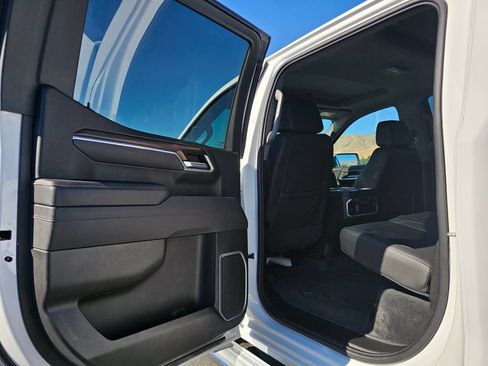 Used 2025 GMC Sierra 1500 SLT AWD/4WD image 24