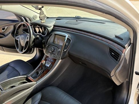 Used 2012 Buick LaCrosse Touring FWD image 12