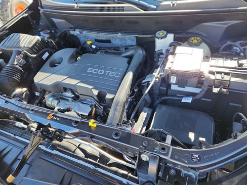 Used 2022 Chevrolet Equinox RS w/ RS Leather Package image 18