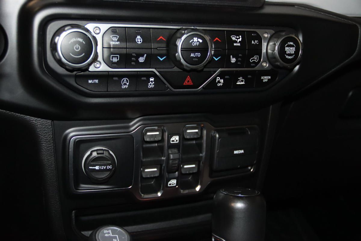 Used 2021 Jeep Gladiator Overland AWD/4WD image 47