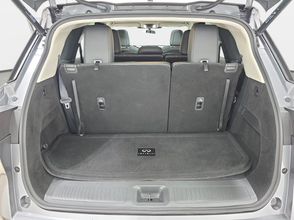 Certified 2026 INFINITI QX60 Pure w/ Cargo Package AWD/4WD image 32