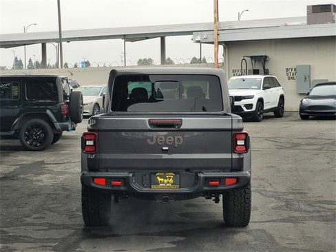 New 2026 Jeep Gladiator Rubicon image 5