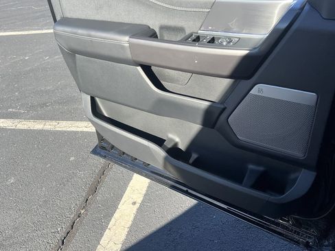 New 2026 Ford F150 Lariat image 15