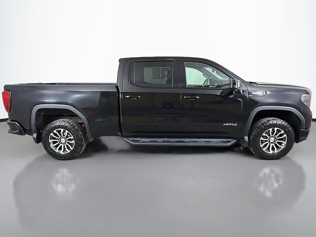 Used 2022 GMC Sierra 1500 AT4 w/ Technology Package AWD/4WD image 16