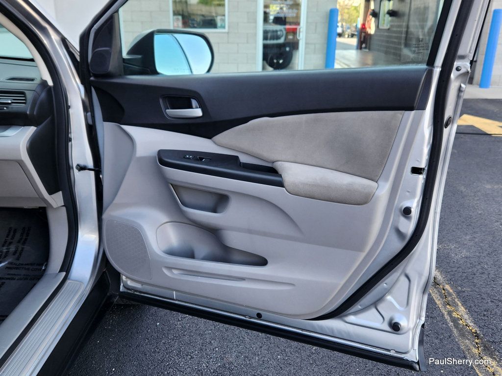Used 2014 Honda CR-V EX image 34