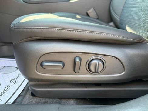 Certified 2025 Buick Envista Preferred w/ Convenience I Package FWD image 14