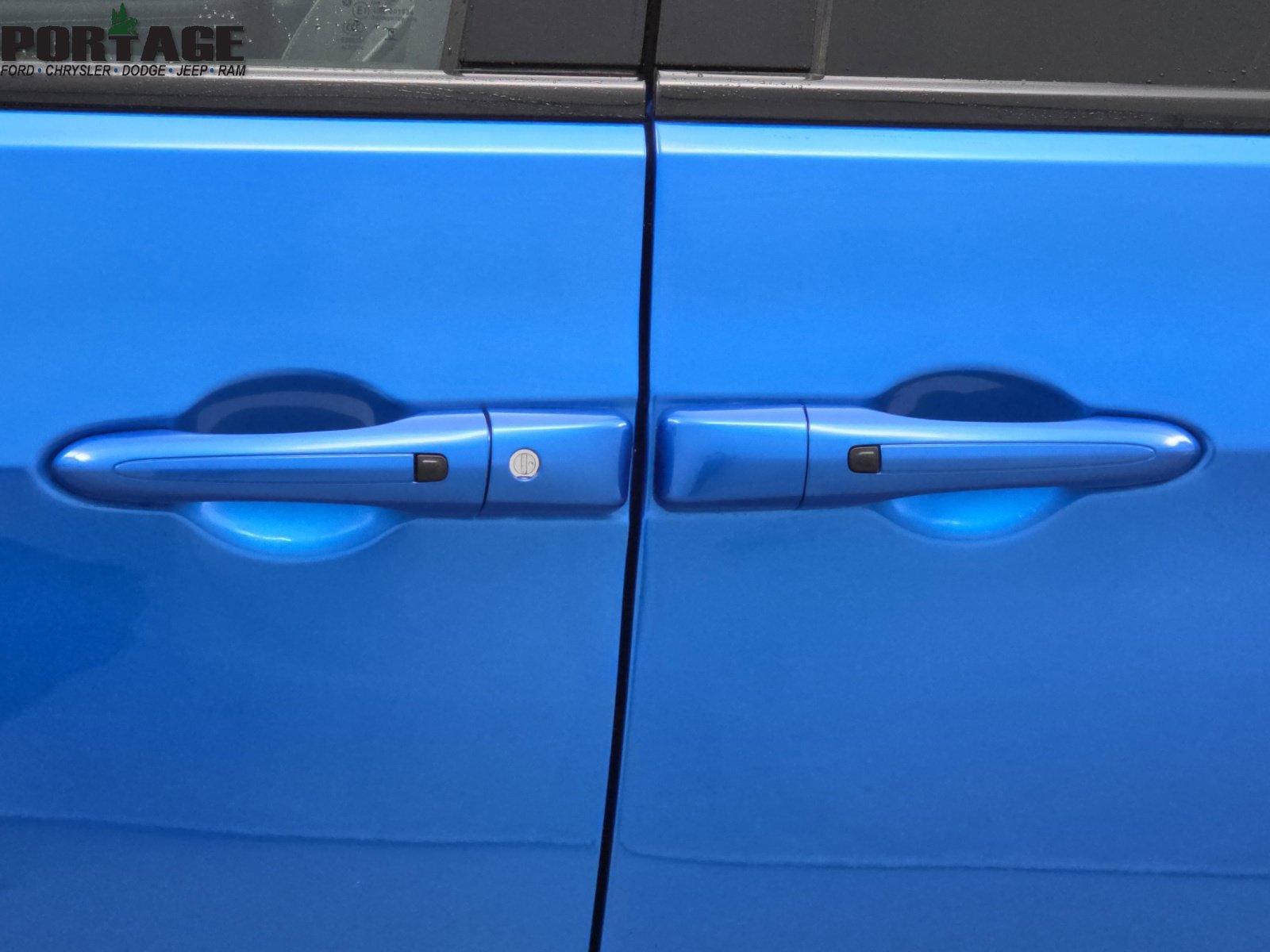New 2027 Chrysler Pacifica Limited AWD/4WD image 12