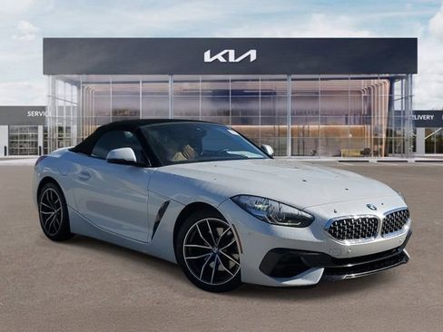Used 2022 BMW Z4 sDrive30i w/ Premium Package image 1