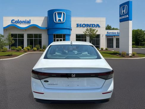 Used 2025 Honda Accord LX image 5
