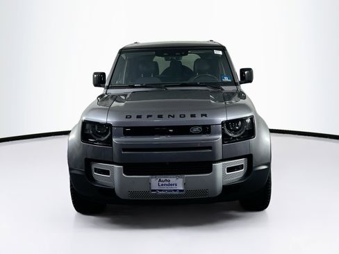 Used 2020 Land Rover Defender 110 SE image 2