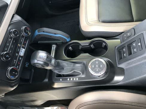 Used 2022 Ford Bronco Wildtrak AWD/4WD image 22