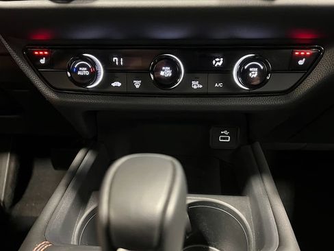 New 2025 Honda HR-V Sport image 19