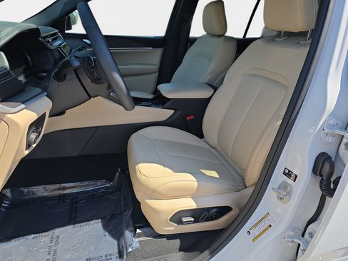 New 2025 Jeep Grand Cherokee Limited AWD/4WD image 13