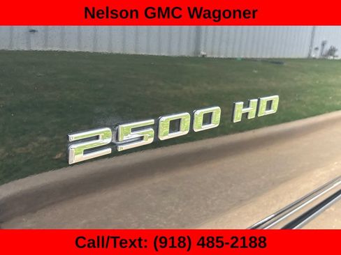Used 2022 Chevrolet Silverado 2500 High Country w/ Safety Package II AWD/4WD image 11