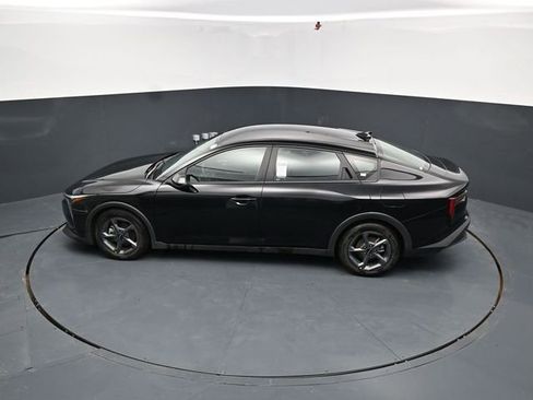 Used 2025 Kia K4 LXS image 45