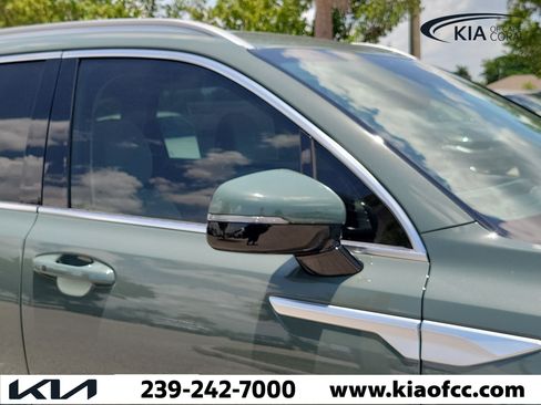 New 2026 Kia Sorento EX FWD image 8