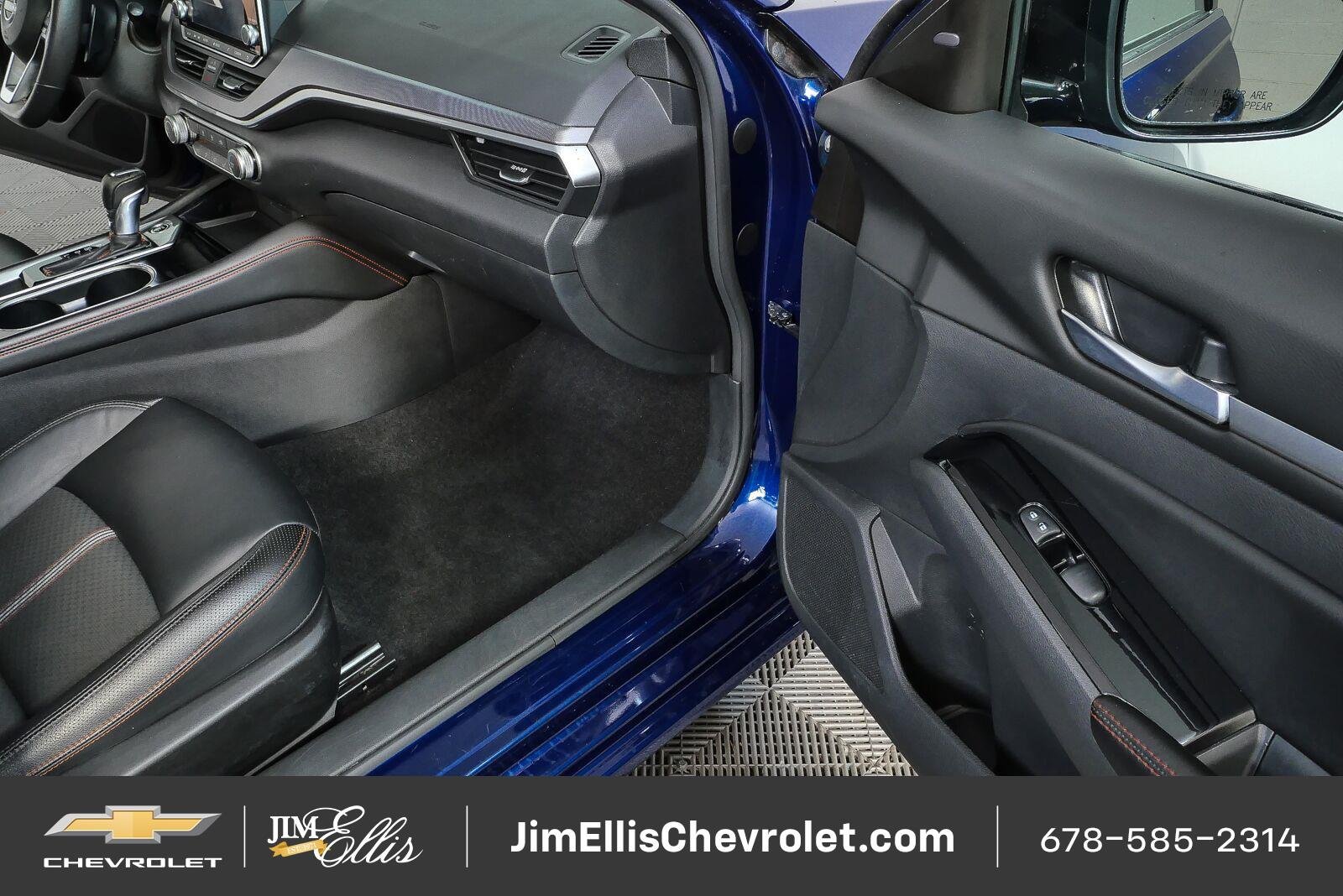 Used 2024 Nissan Altima 2.5 SR FWD image 22