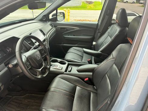 Used 2023 Honda Passport TrailSport image 18
