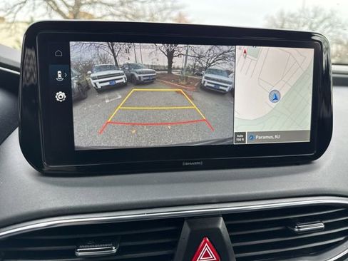 Used 2023 Hyundai Santa Fe SEL image 11