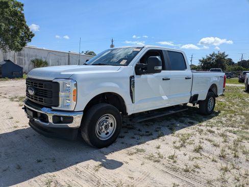 Used 2023 Ford F350 XL w/ XL Chrome Package AWD/4WD image 8
