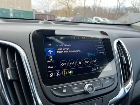 Used 2024 Chevrolet Equinox LT AWD/4WD image 13
