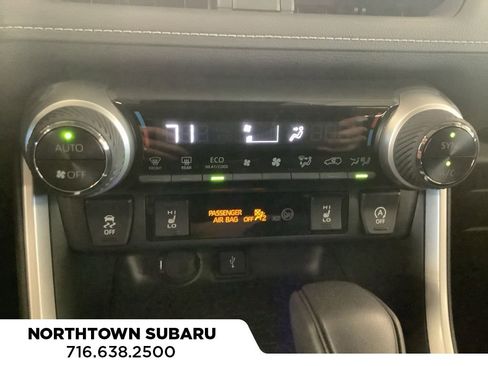 Used 2020 Toyota RAV4 XLE w/ Convenience Package image 18