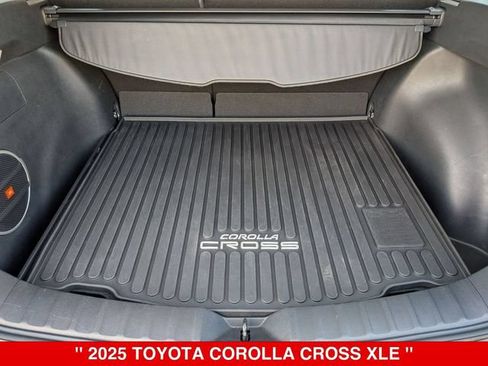 Used 2025 Toyota Corolla Cross XLE w/ Convenience Package AWD/4WD image 34