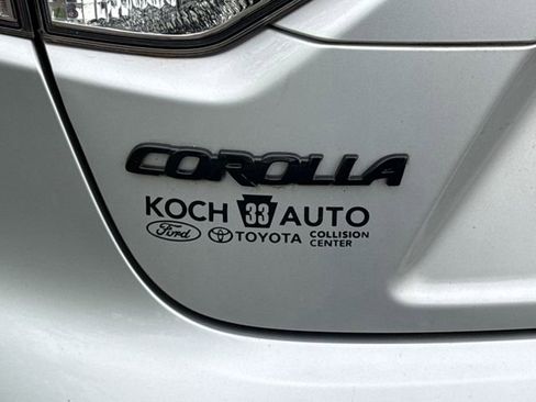 Used 2023 Toyota Corolla SE FWD image 17